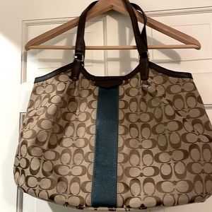 Signature Coach purse